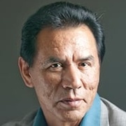 Wes Studi