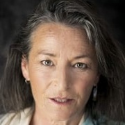 Dra McKay