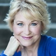 Dee Wallace