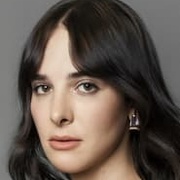 Hari Nef