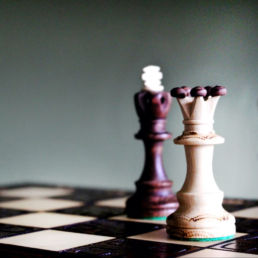 Atteline PR - Sophie Blog Chess Queen