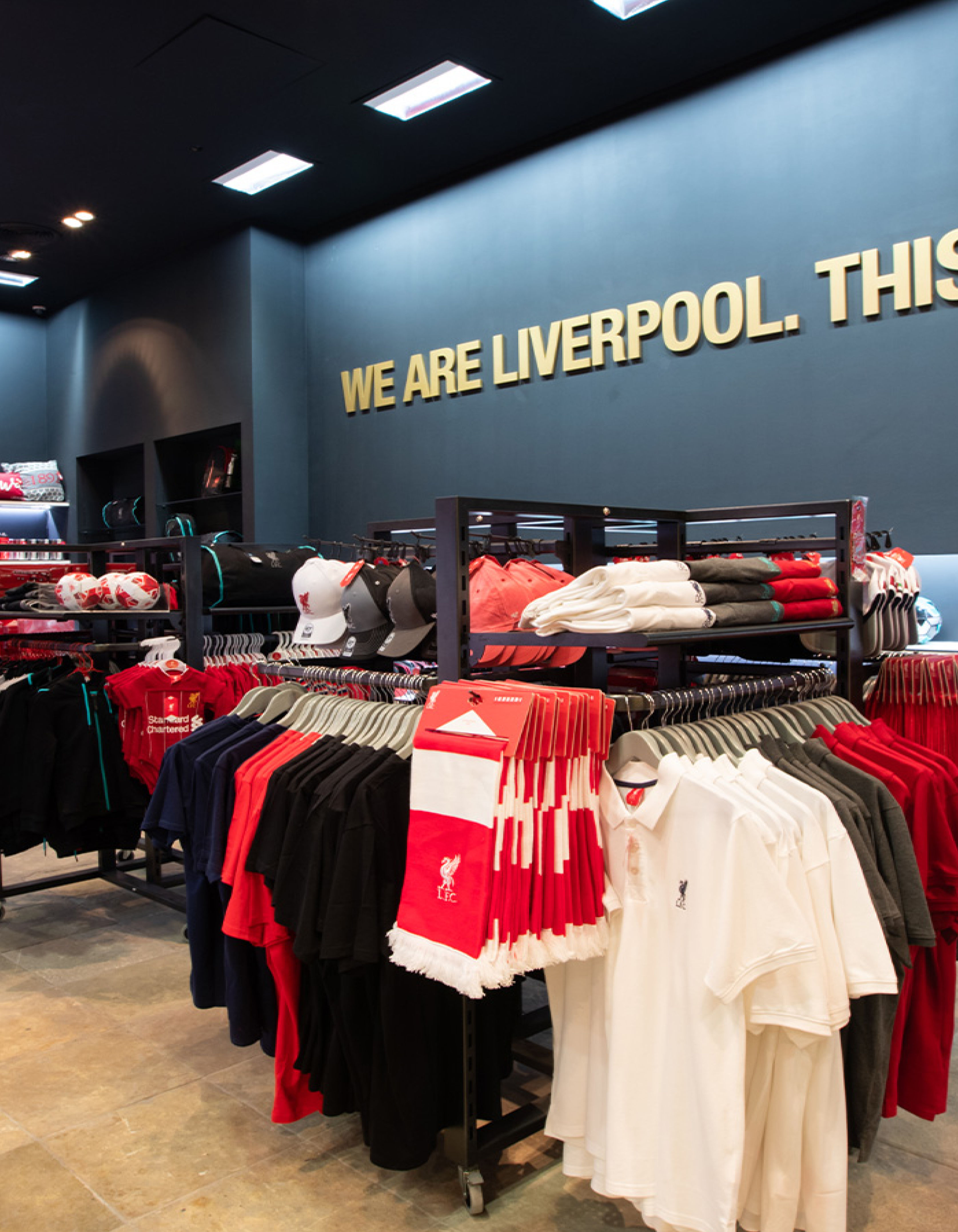 fc liverpool store