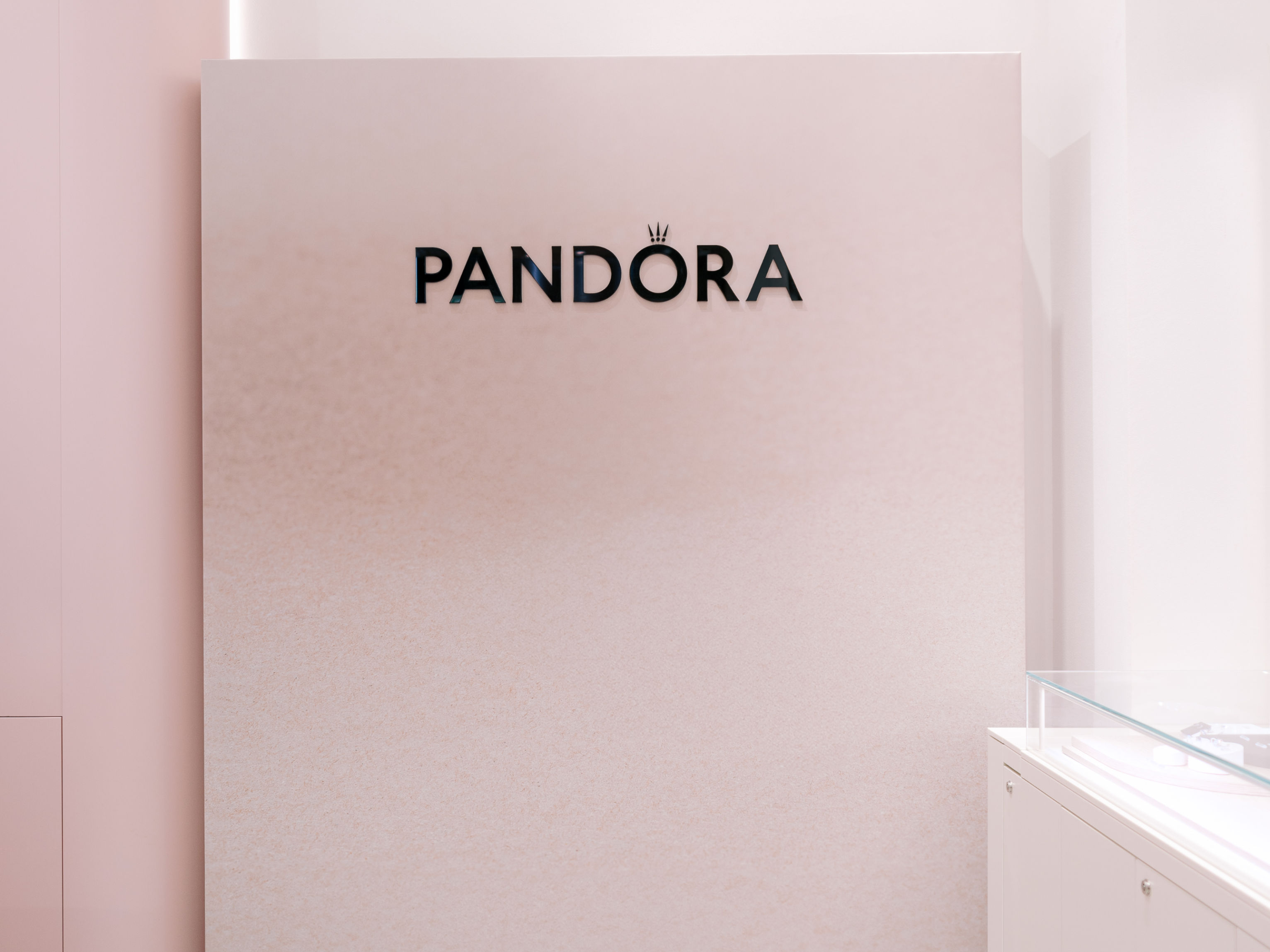 Ruder Finn Atteline - Pandora Essense Collection Launch Wall