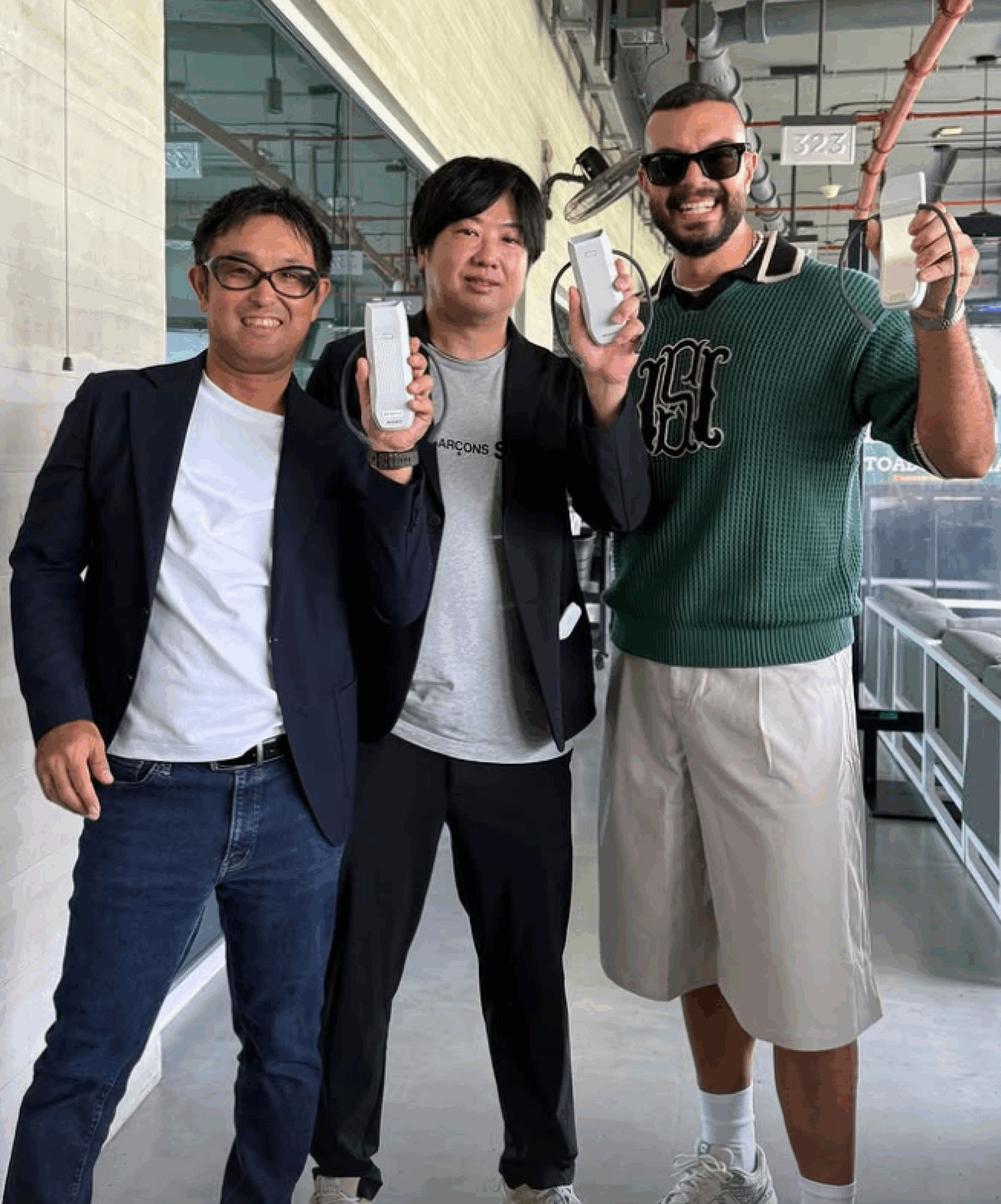 Ruder Finn Atteline - Sony Reon Pocket device with some influencers