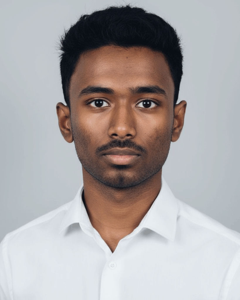 Nuran posing in for the camera