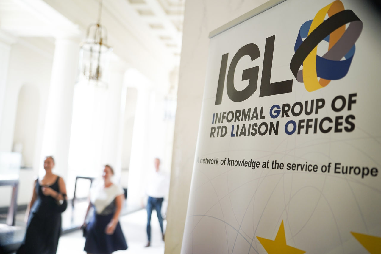 <h2>IGLO</h2><p>IGLO is an informal association of Brussels-based non-profit R&D Liaison Offices. The aim of IGLO is to facilitate and enhance the interaction, information exchange and co-operation between Members of IGLO, their national research systems and the European institutions on issues related to EU RTD, in particular, the Framework Programme.</p>