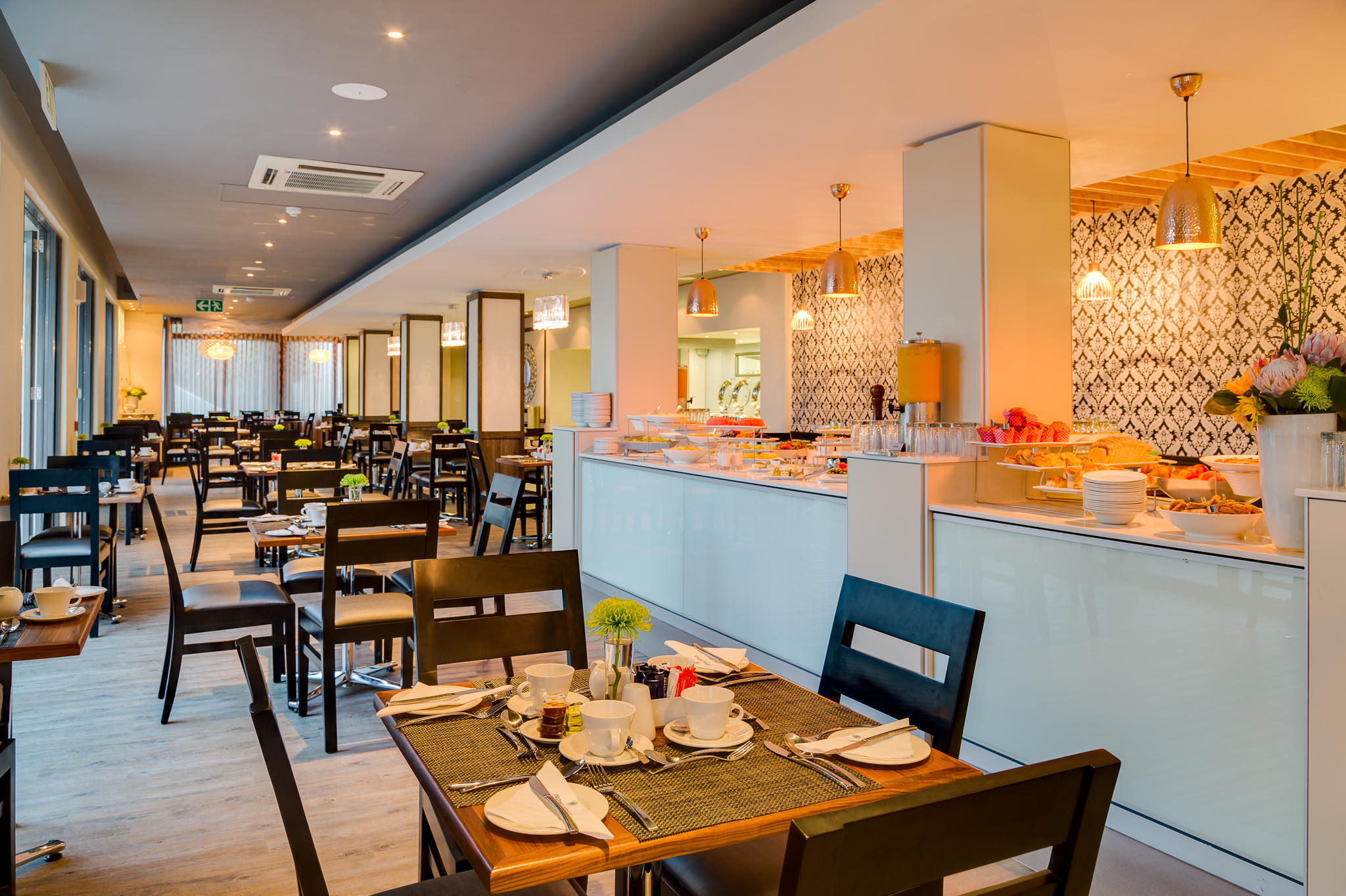 Stonebreakers Restaurant