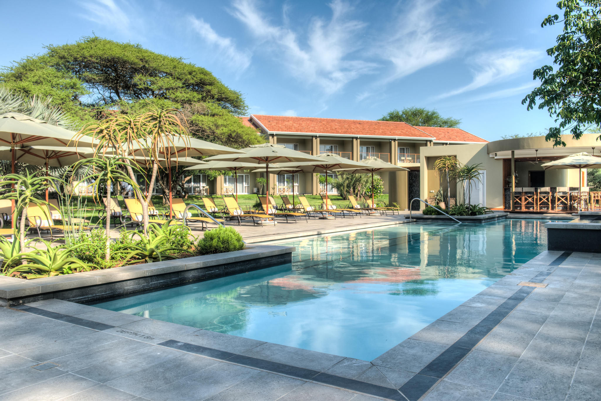 Mountain View Rooms with pool