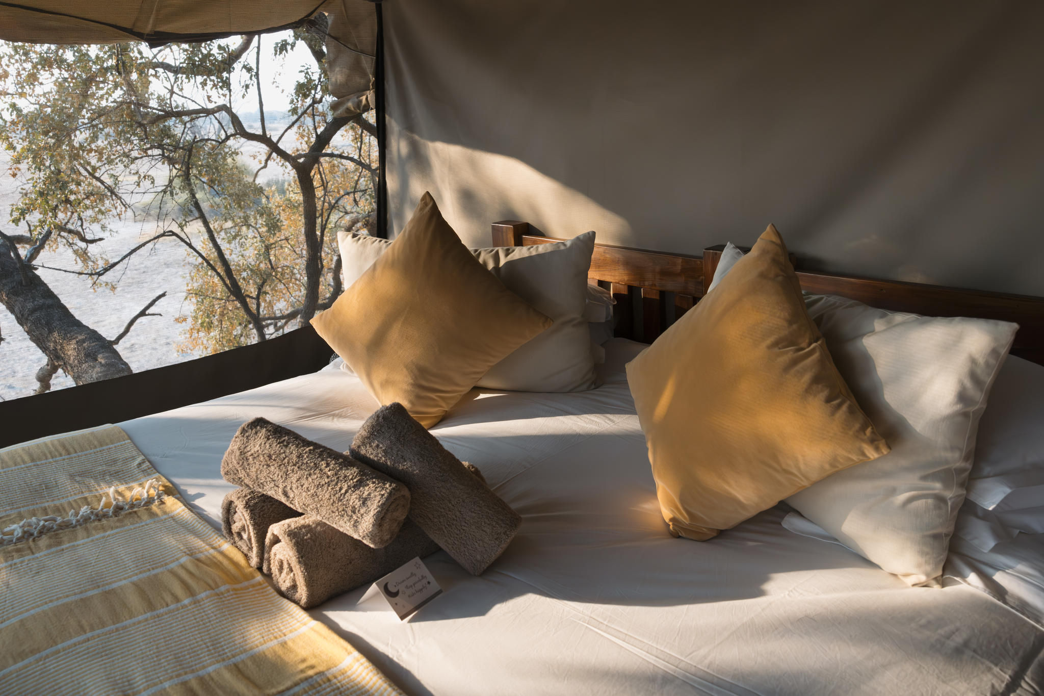 DOVE'S NEST BEDROOM