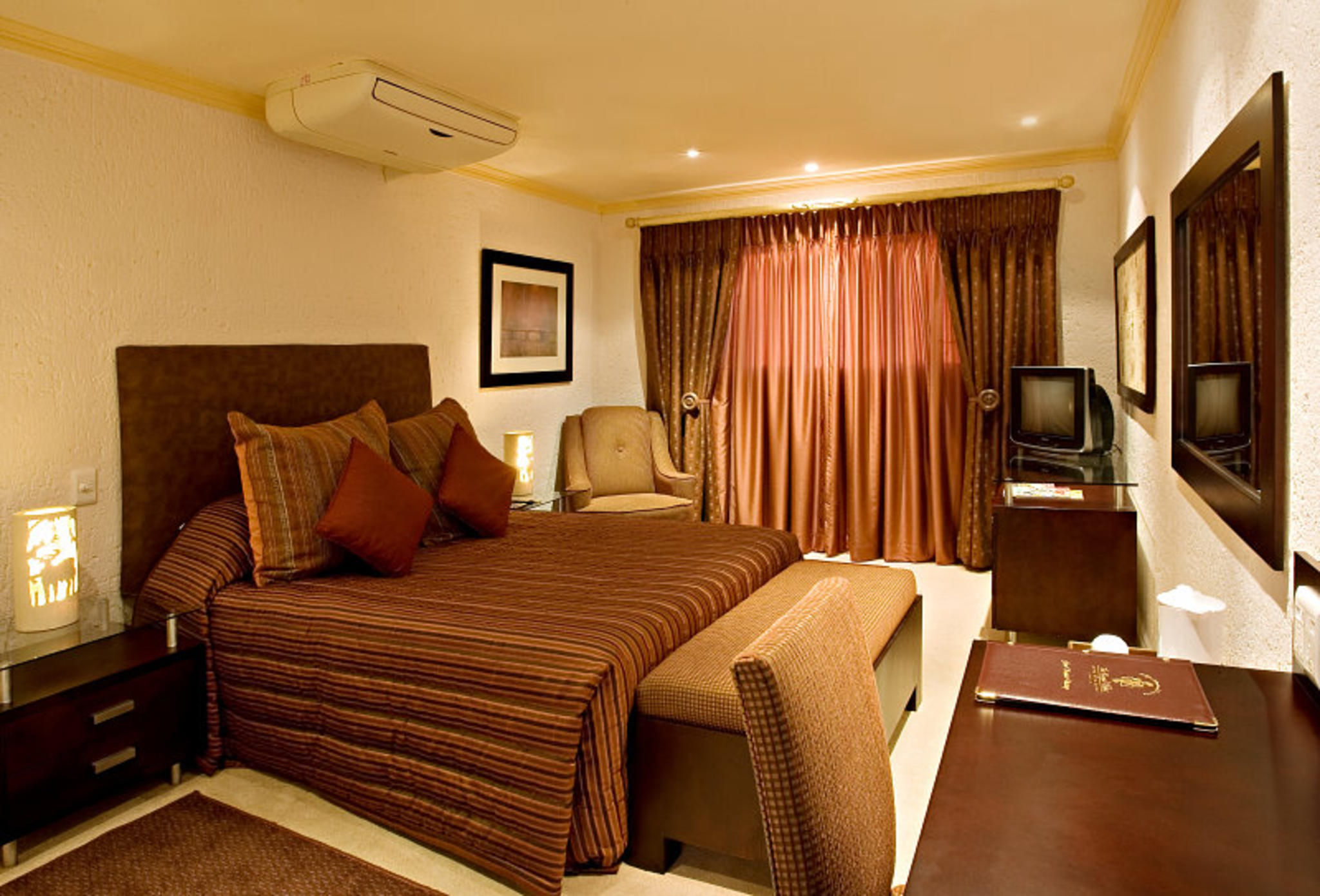 The Royal Villas