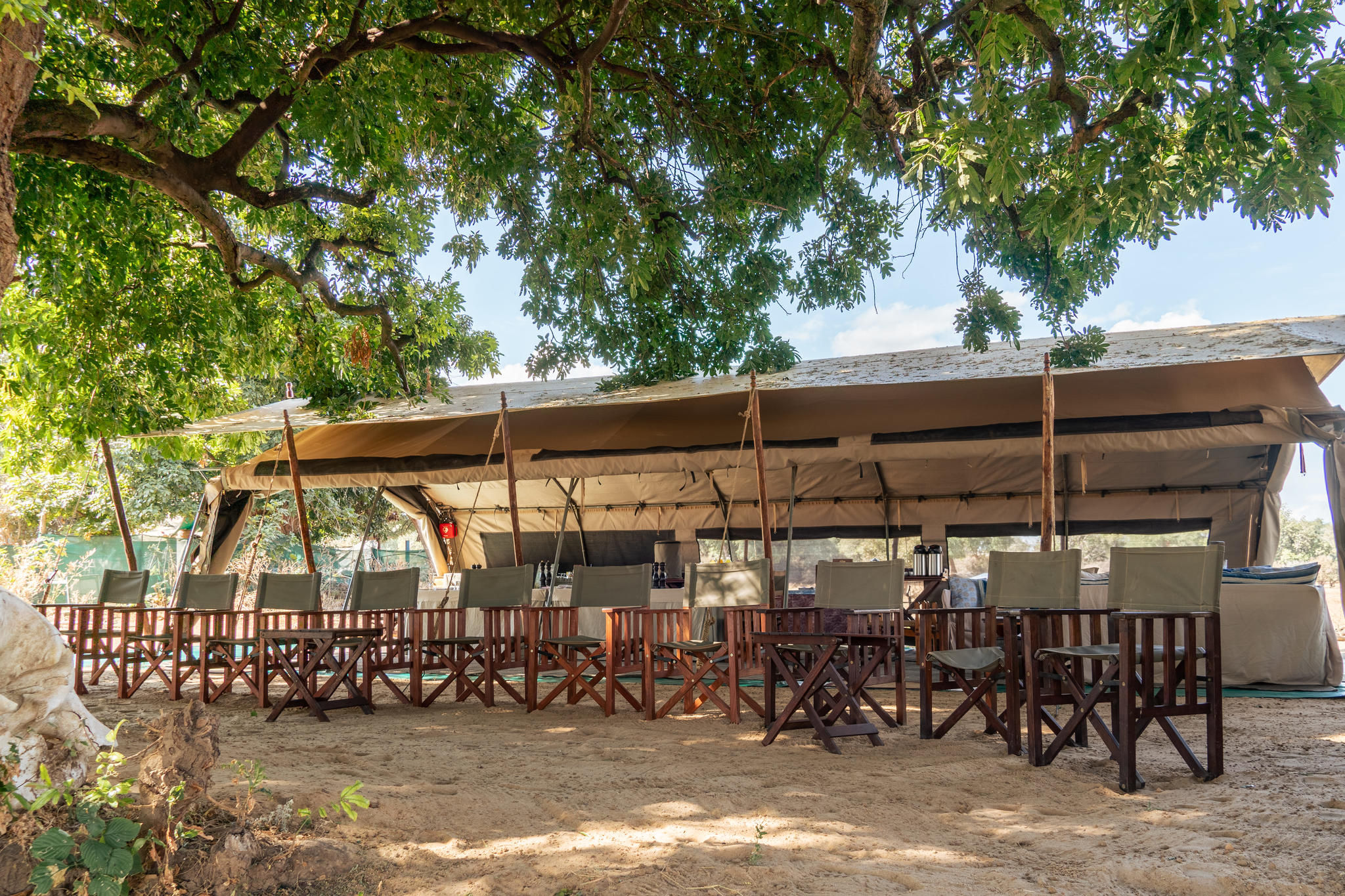 Zambezi Expeditions Dining