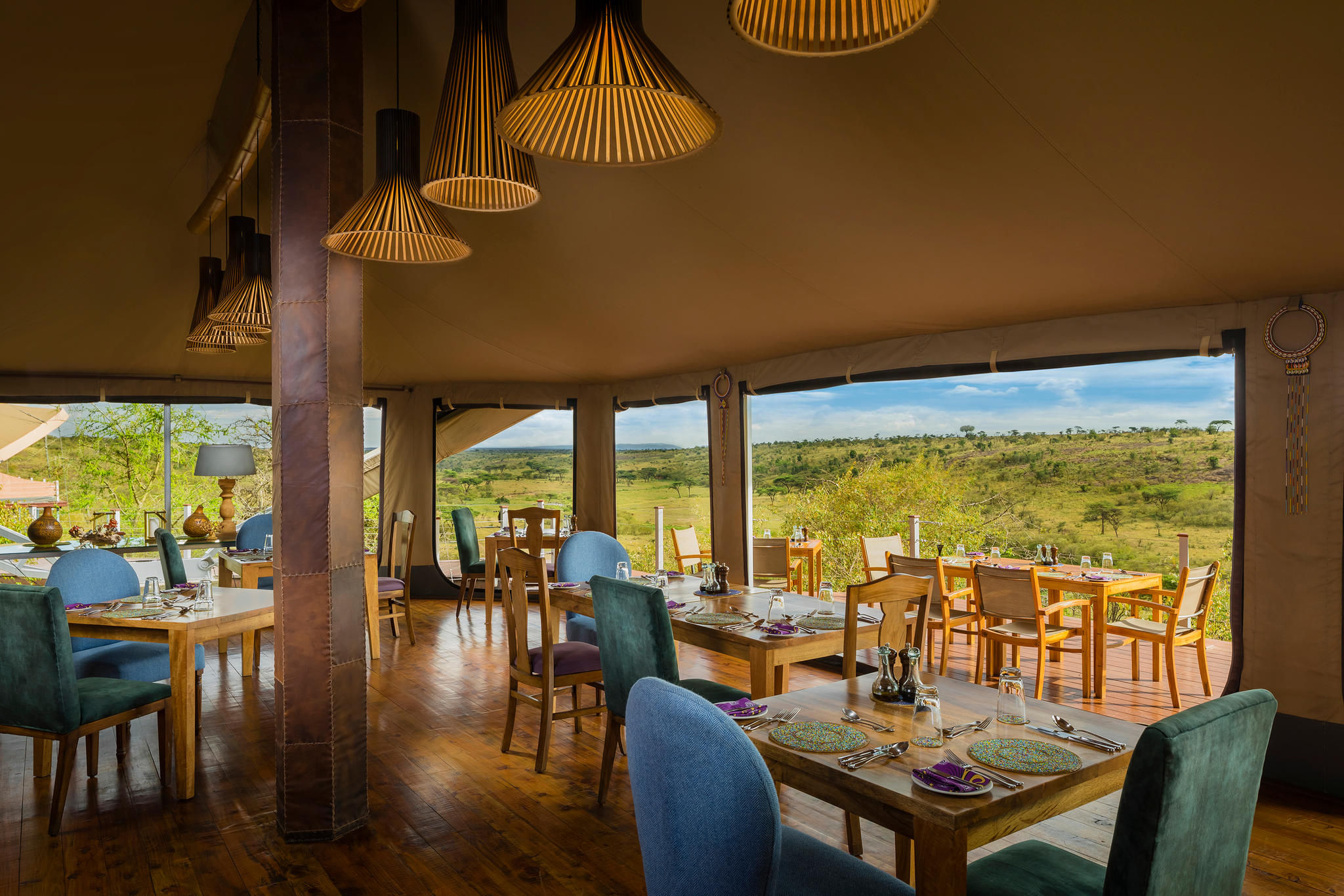 Dining tent for lunch