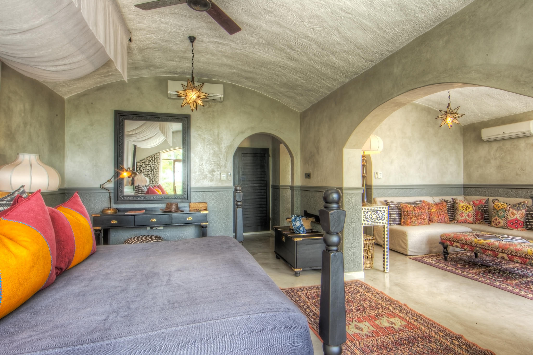 Honeymoon Suite and Family Suite Main Bedroom Interior 