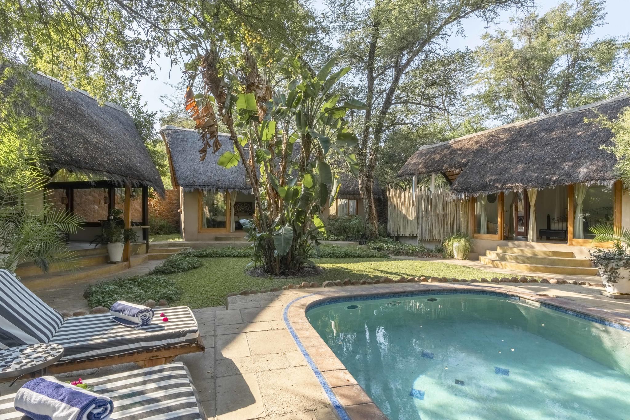 Garden Cottage Private Pool and Garden