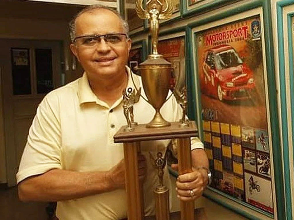 Profil Helmy Sungkar, Legenda Balap Nasional yang Mendorong Motorsport Indonesia