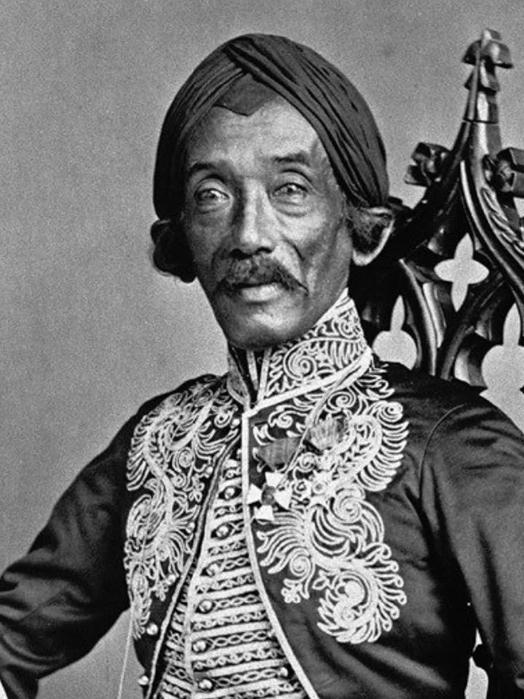 Para Tokoh Seniman Lukis Indonesia Terkenal & Mendunia