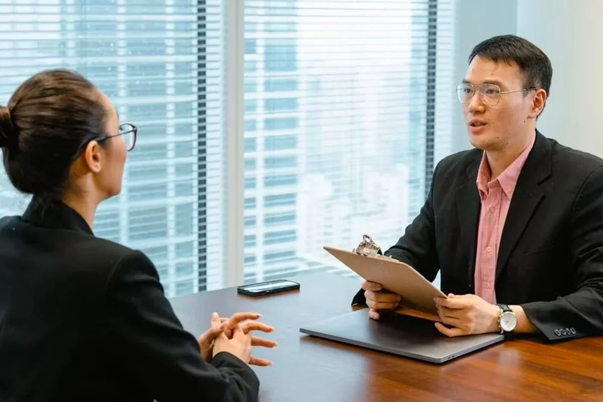 10+ Jawaban Interview: Mengapa Anda Ingin Bekerja di Perusahaan Kami? (Siap Pakai & Lolos HRD)
