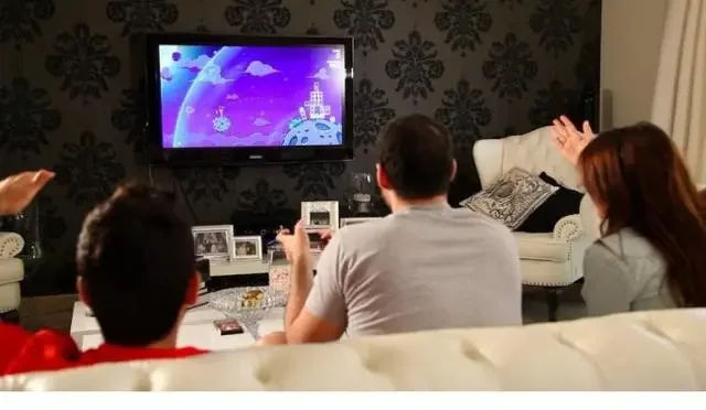 nonton bareng di rumah