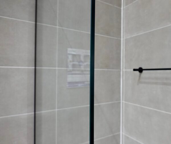 SS11 - Fixed Over Bath Black Shower Screen - 800mm