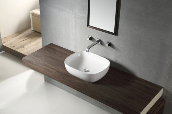 EC2142 Gloss White Ceramic Basin 490x395x150mm