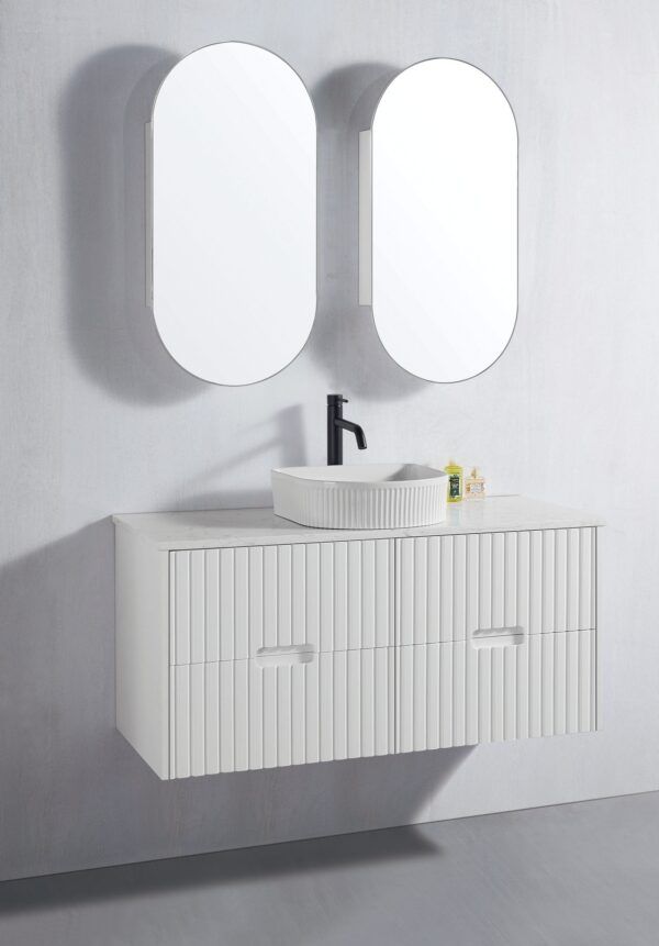 SG-4590MW/MB Shaving Cabinet 450x900mm