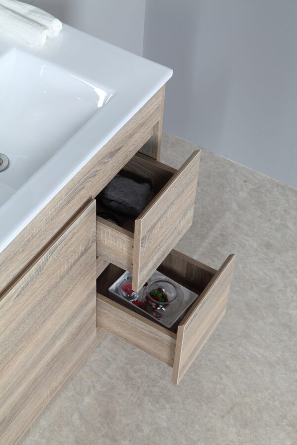 AU05 Freestanding Vanity - 750mm