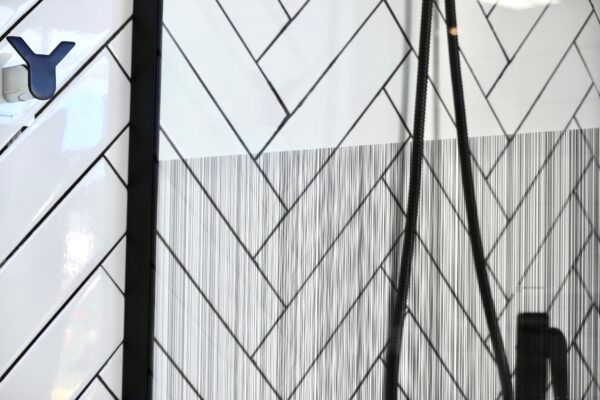 SS26 - Black Walk In Shower Screen - 850mm