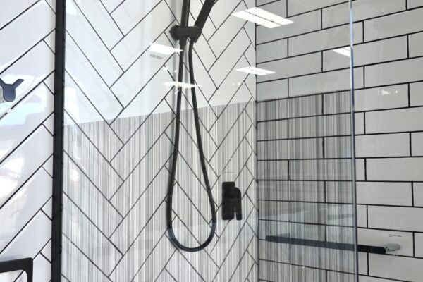SS26 - Black Walk In Shower Screen - 850mm
