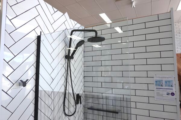 SS26 - Black Walk In Shower Screen - 850mm