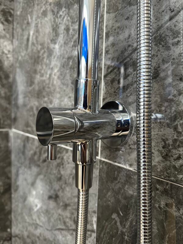 FZ Chrome Round Multi Function Shower Rail - Top or Bottom Inlet