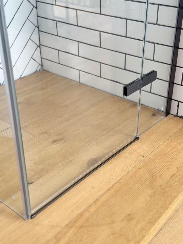 SS08/17 - 10mm Black Frameless Shower Screen with Wall Channels with Seals Included - 950x950mm (Suit on 1000x1000 Base)