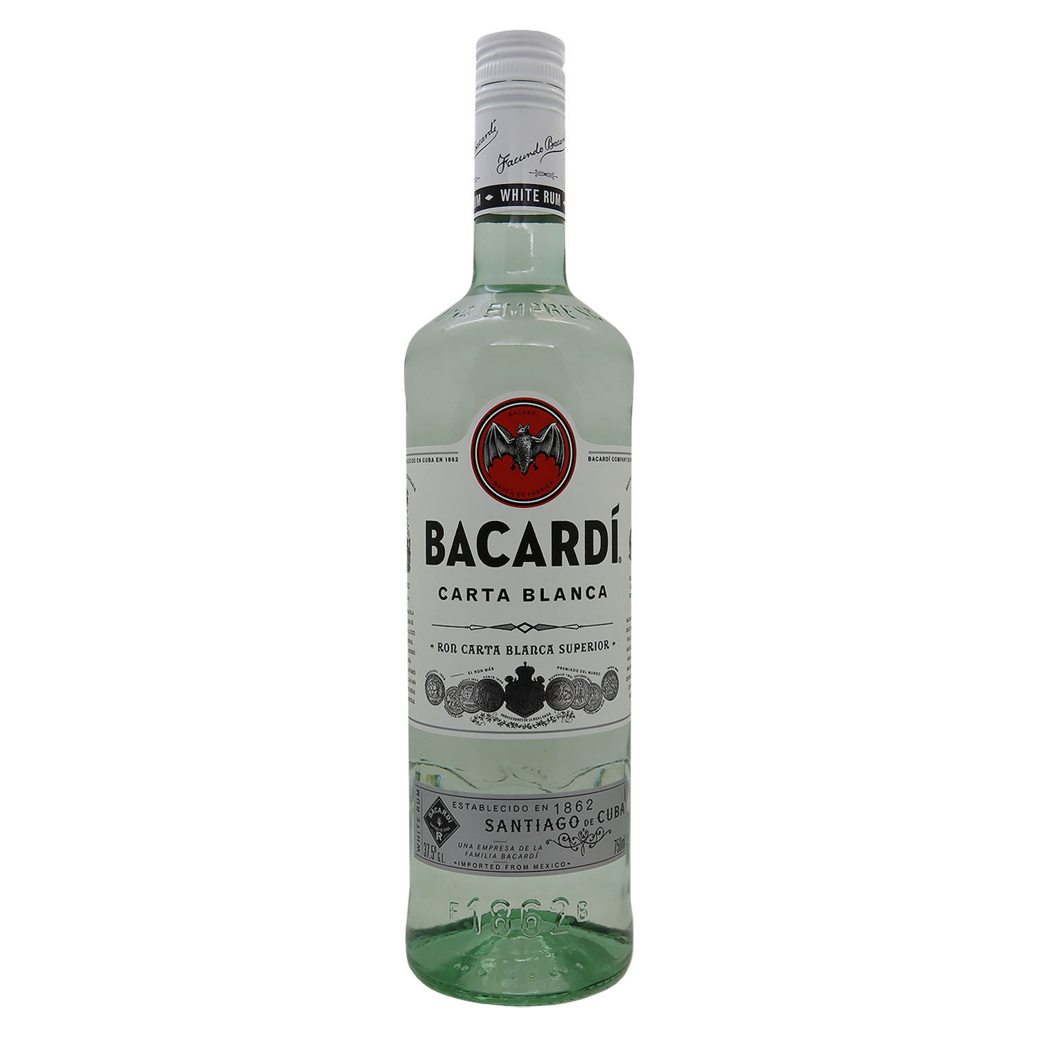 Бакарди 0.5. Bacardi carta Blanca. Bacardisuperior (бакарди Бланка) белый. Ron Bacardi. Ром бакарди белый фото.