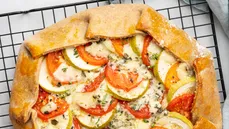 Galette de tomate saladet y zucchini
