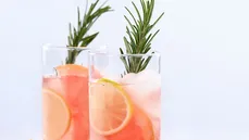 Mocktail de toronja y romero