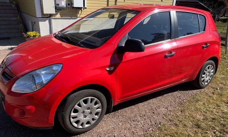 Asiakaspalaute autokilpailutus.fi palveluun 5 tähteä