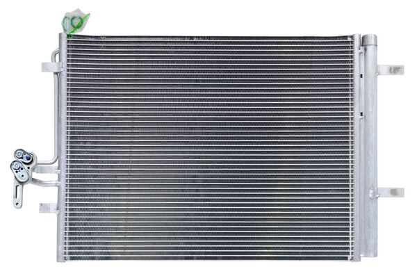 Condensador Volvo Xc60 2010-2015 3.2L Aut/Std Sin Secador Aluminio Soldado