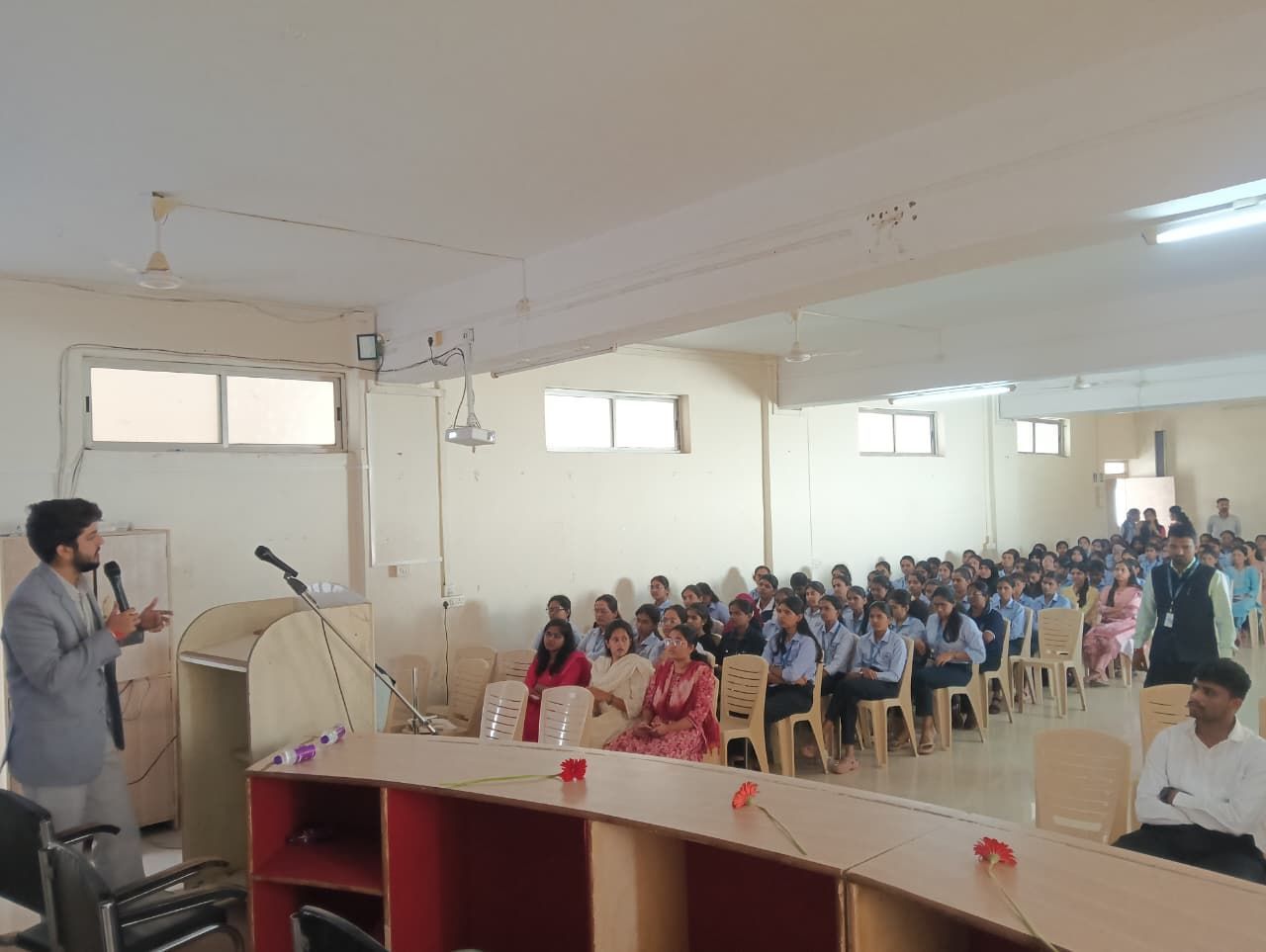 CampusVerse : CampusVerse at Jaywant College of Engineering and Polytechnic