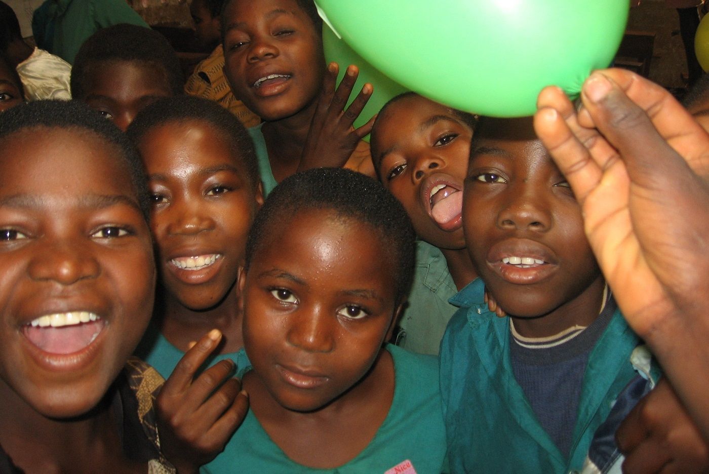 Malawi children with balloons