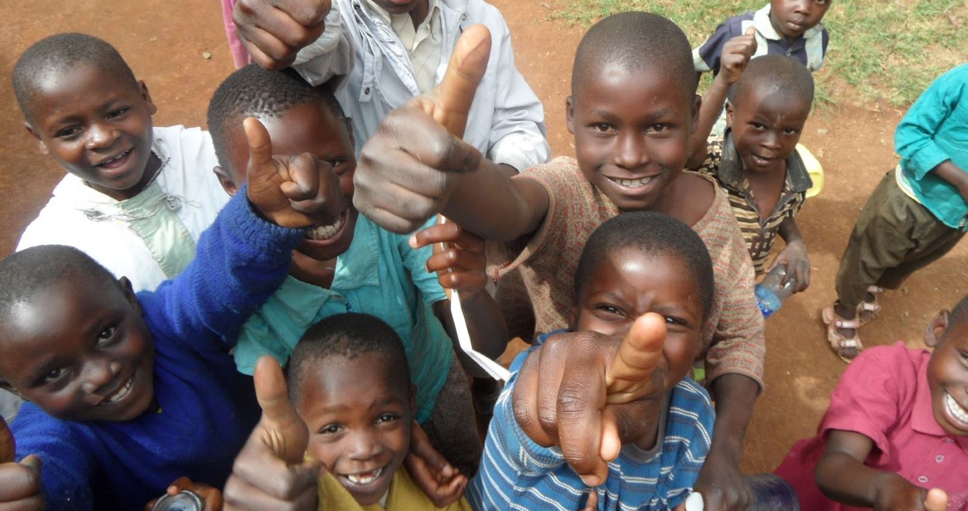 Gap Year Kenya - Playful kids Kenya gap year program - playful children