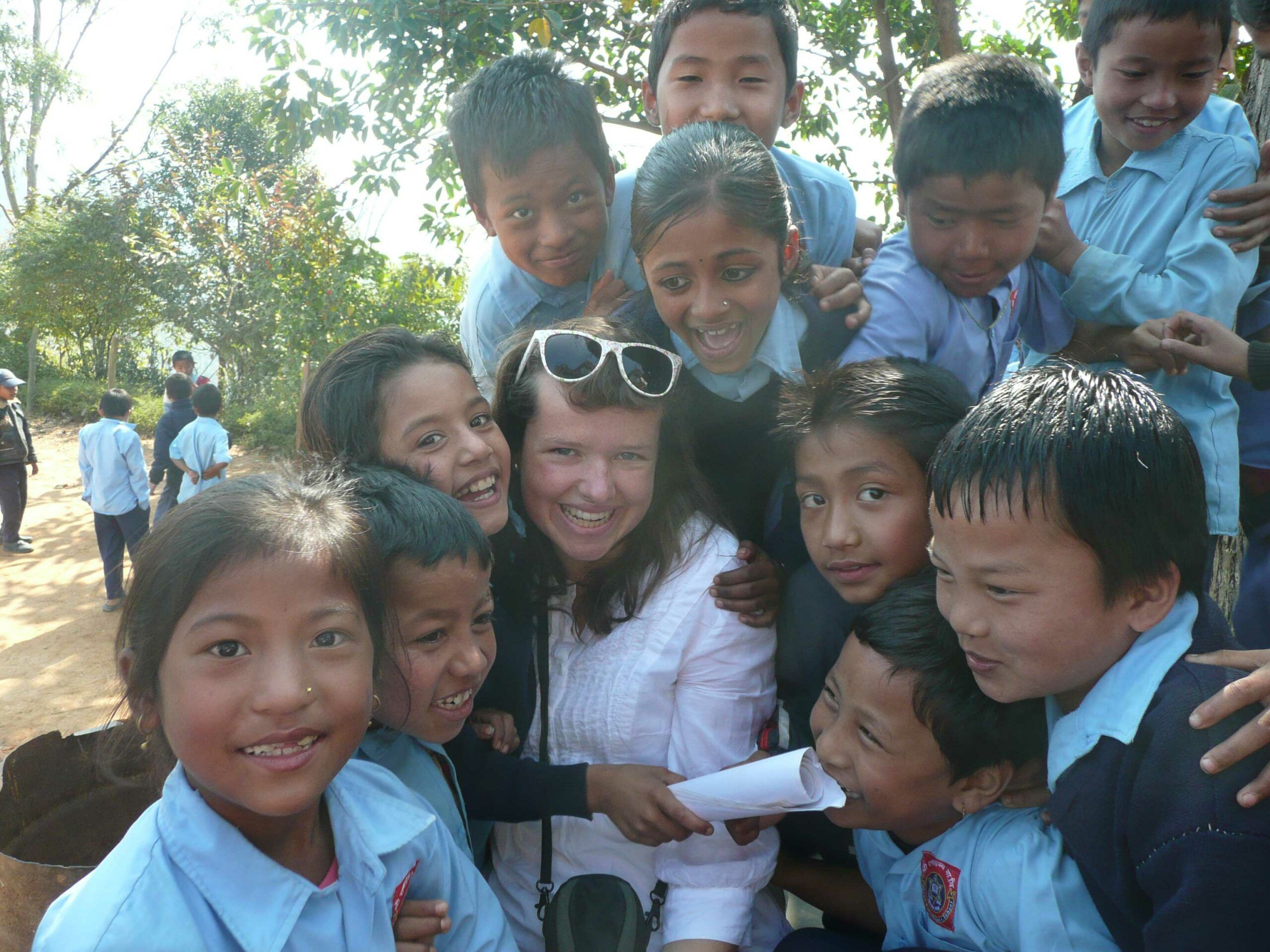 Gap Year Volunteer with Nepalese children 