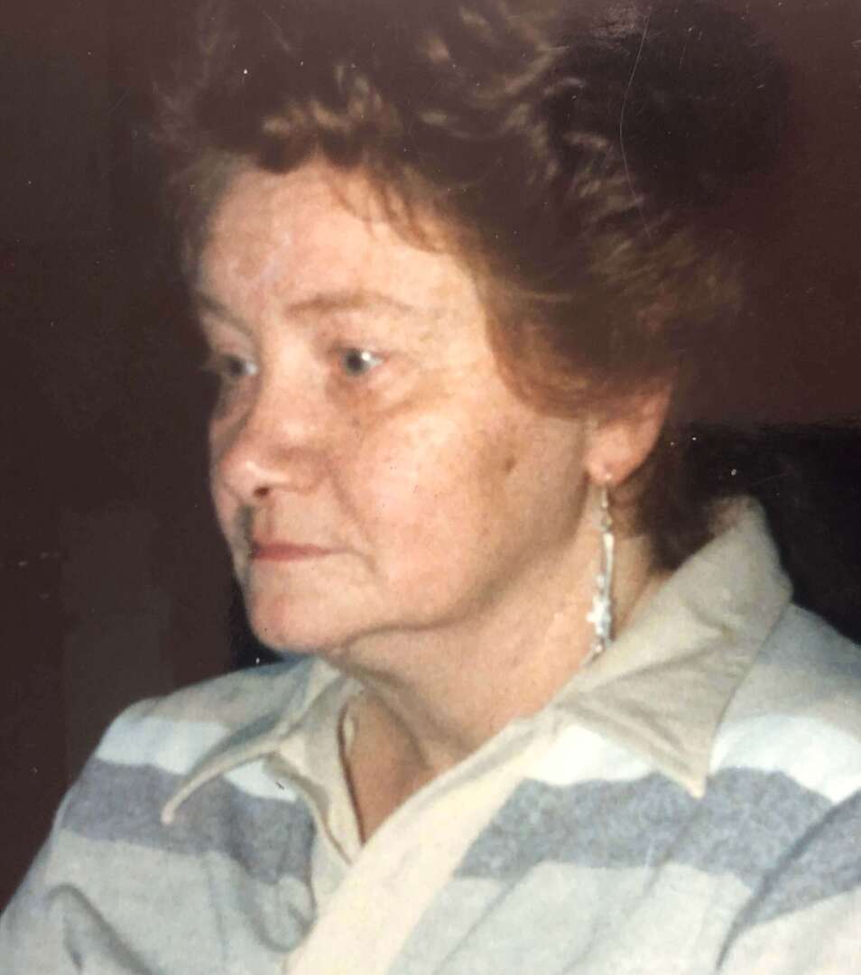 Photo of Marilyn L. "Red" (Quinn) Perkins