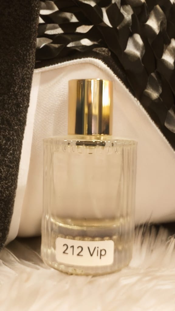 Carolina Herrera 212 VIP