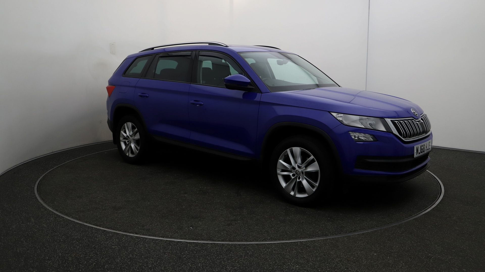 2024 Skoda Kodiaq, Superb signal return to user-friendly VW cabins