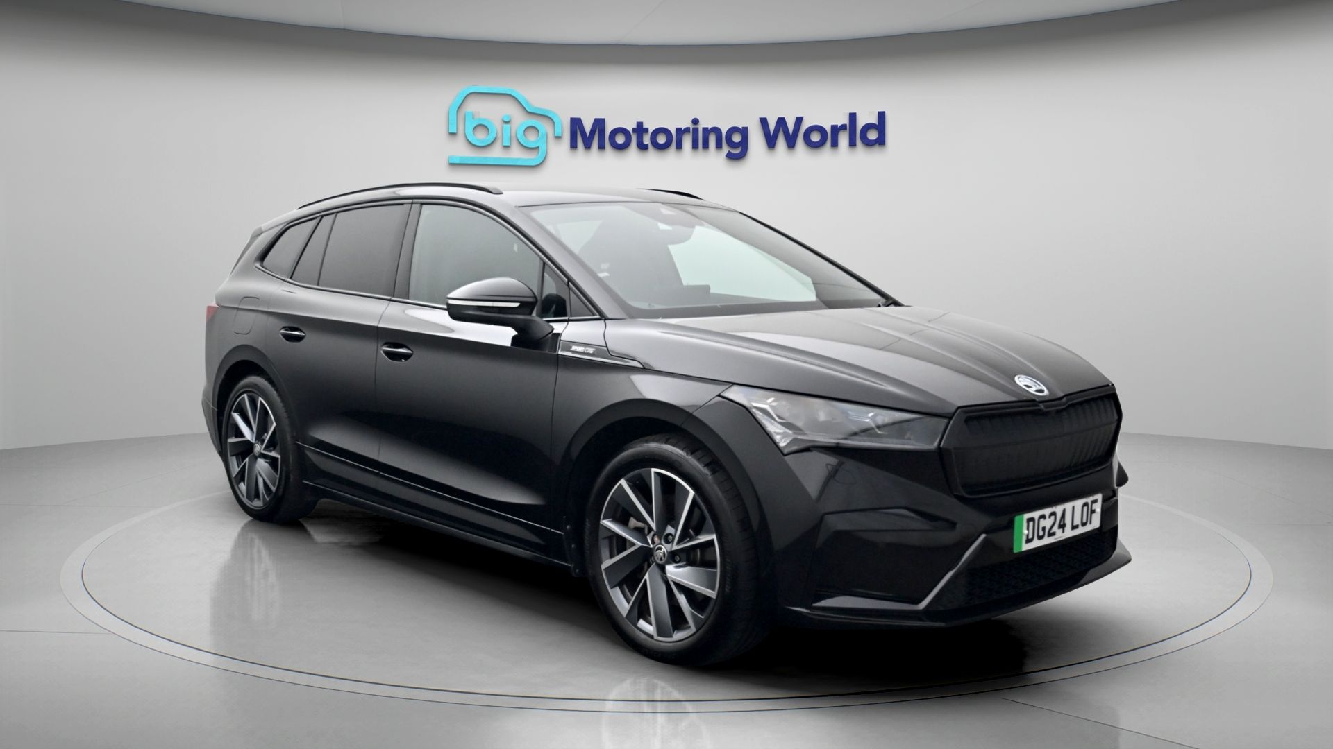 Skoda Enyaq listing photo