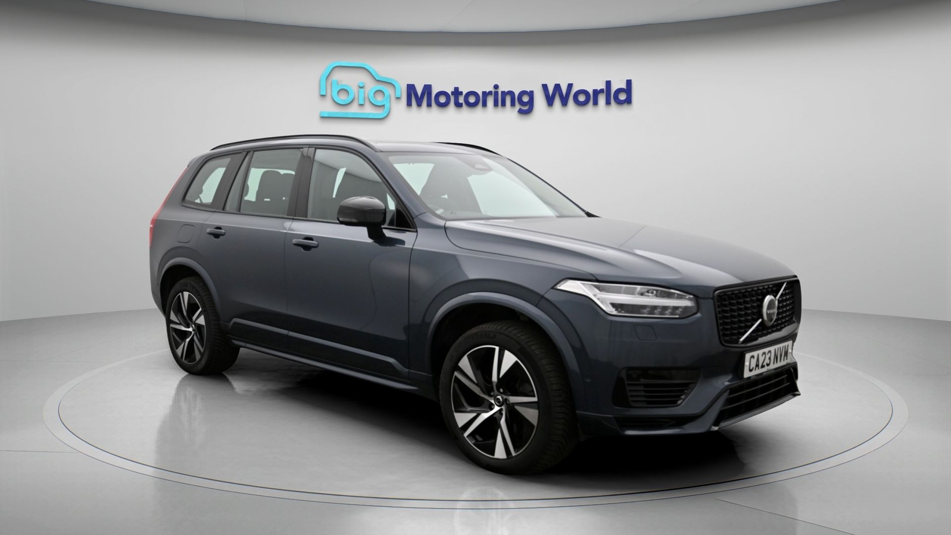 Volvo XC90 listing photo