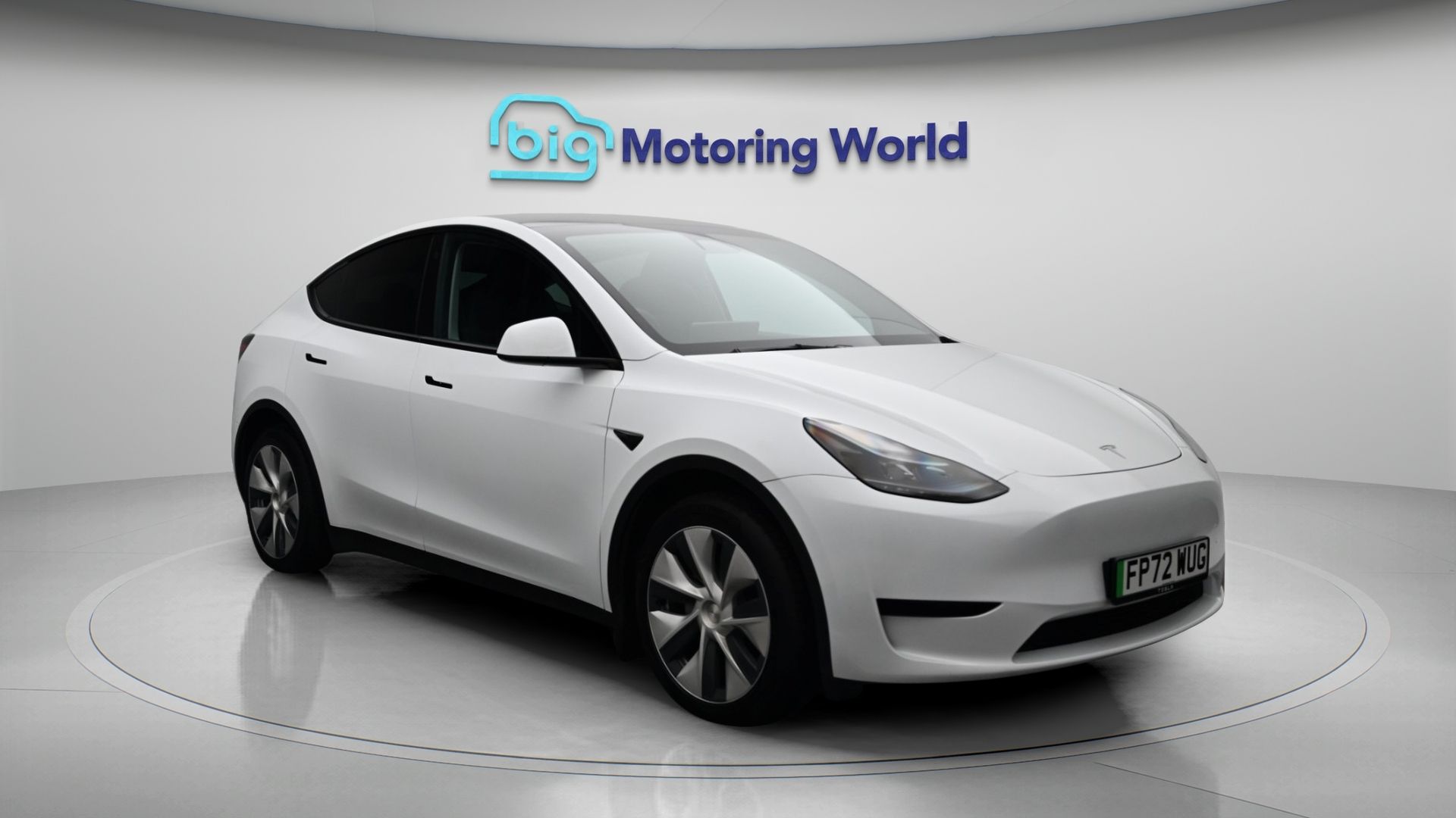 Tesla Model Y dealer public-web source image