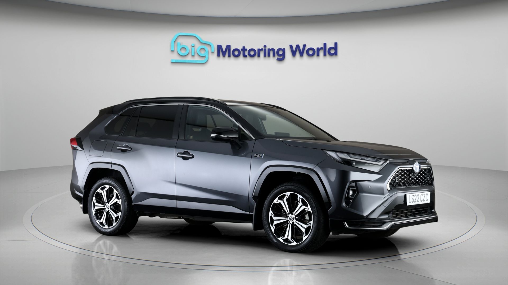 Toyota RAV4 listing photo