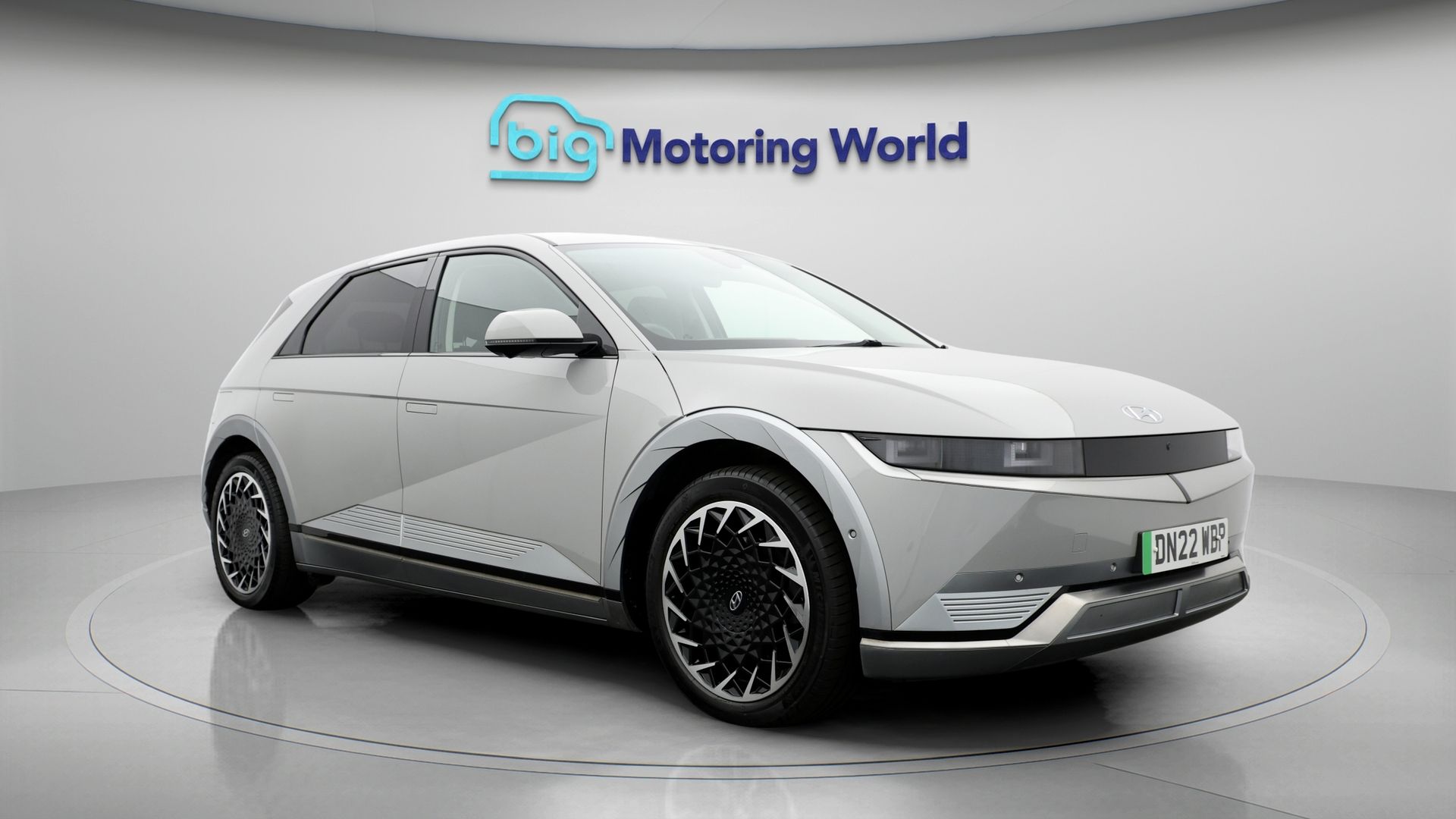 Hyundai Ioniq 5 listing photo