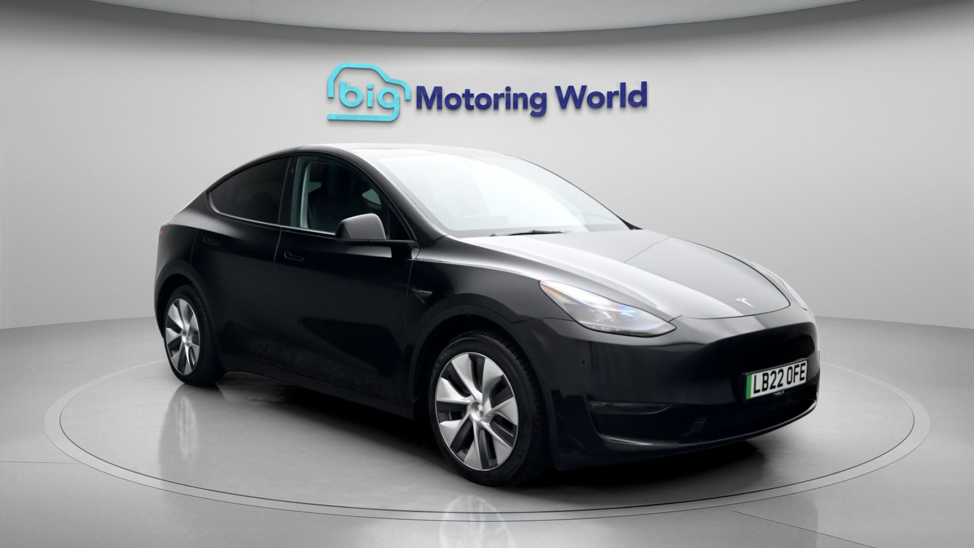 Tesla Model Y dealer public-web source image