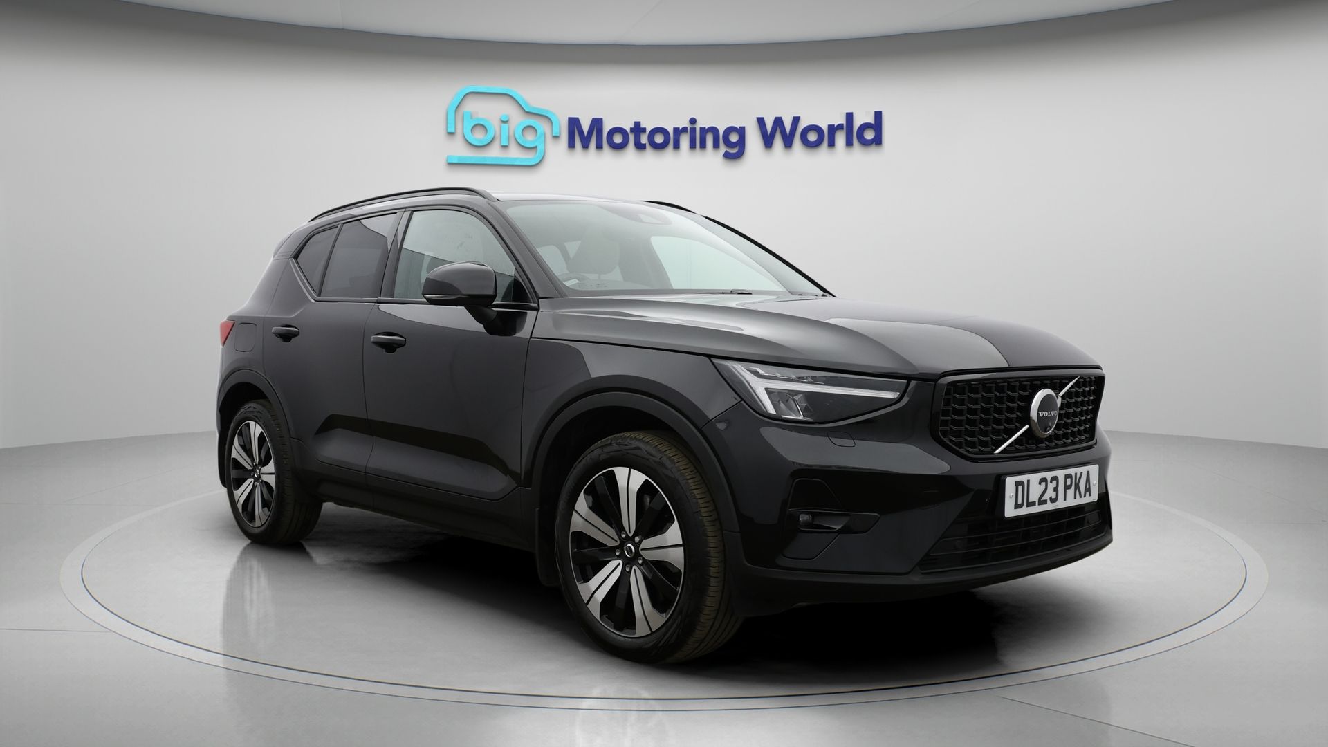 Volvo XC40 dealer public-web source image
